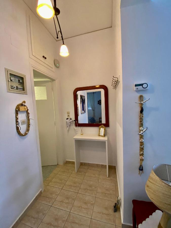 Gallery Apartments Lixouri Exterior photo